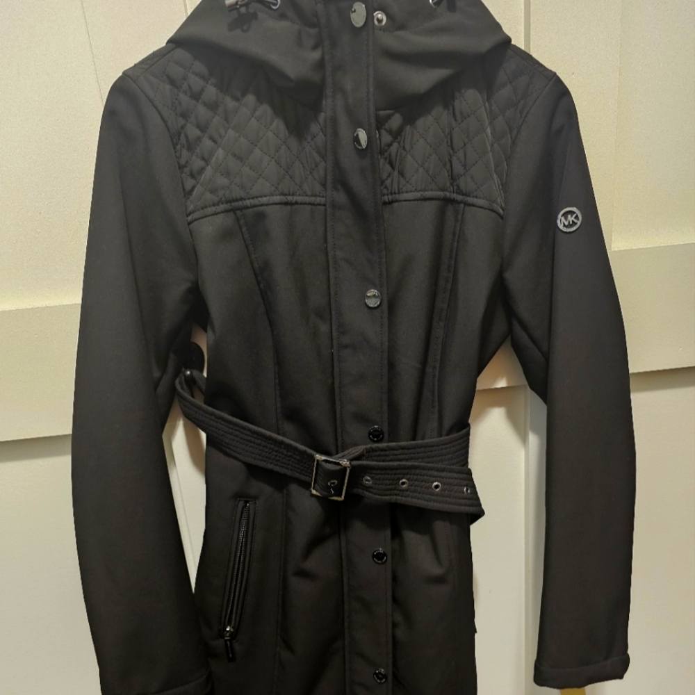Womens Michael Kor Coat - Small